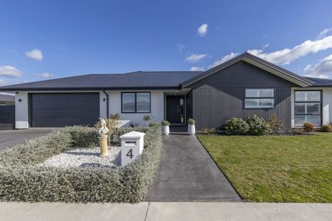 Photo of property in 4 Marcoola Drive, Rolleston, 7614