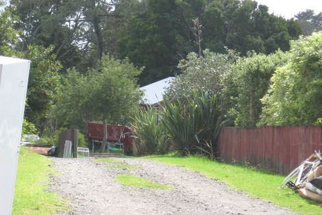 Photo of property in 2/33 Nile Road, Kelston, Auckland, 0602