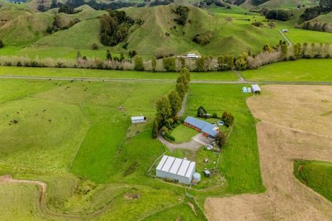 Photo of property in 210 Standish Road, Toko, Stratford, 4392