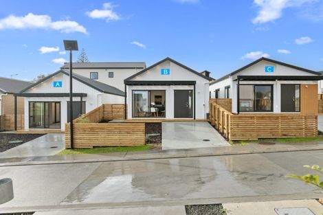 Photo of property in 7a Kotiu Place, Massey, 0614