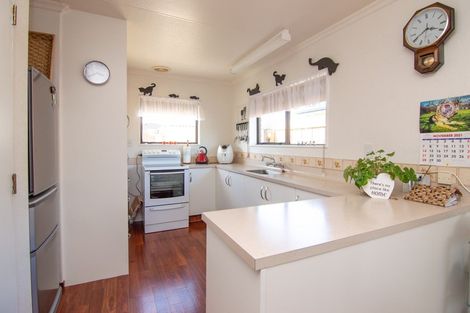 Photo of property in 89 College Street, Awapuni, Palmerston North, 4412