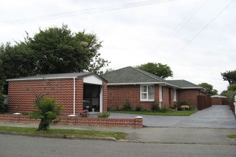 Photo of property in 5 Shaftesbury Street Avonhead Christchurch City