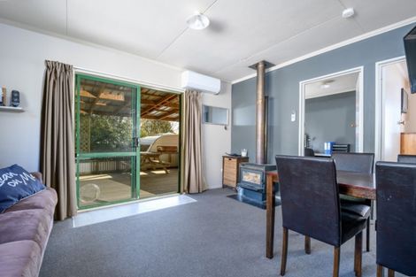 Photo of property in 1/44 Dorset Street, Picton, 7220