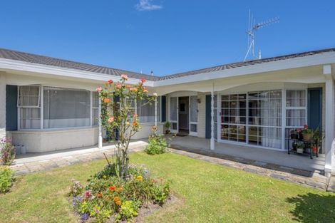 Photo of property in 9 Te Kama Street, Levin, 5510