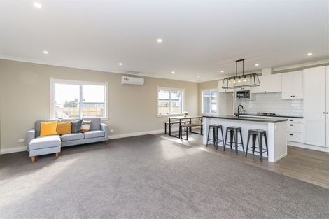 Photo of property in 3 Manatu Lane, Inglewood, 4330