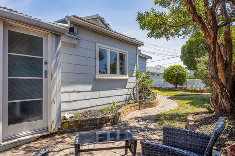 Photo of property in 163 Pacific Road, North New Brighton, Christchurch, 8083