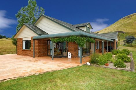 Photo of property in 1795 Dartmoor Road, Dartmoor, Napier, 4186