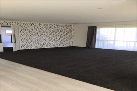 Photo of property in 1 Gardner Place, Otaki, 5512