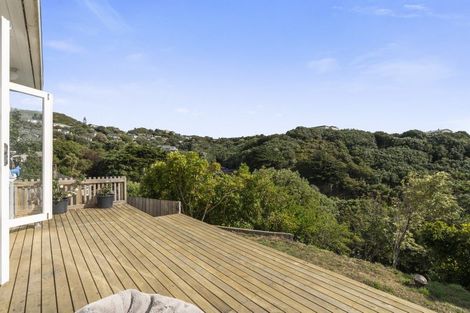 Photo of property in 15 Leveson Street, Strathmore Park, Wellington, 6022