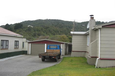 Photo of property in 4-6 Ross Street, Dunollie, Runanga, 7803