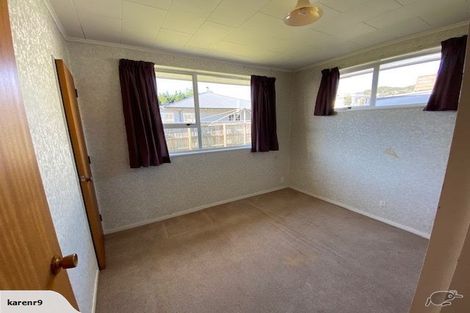 Photo of property in 2/13 William Booth Grove, Trentham, Upper Hutt, 5018