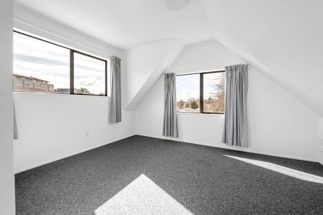 Photo of property in 73a Pembroke Street, Hamilton Lake, Hamilton, 3204