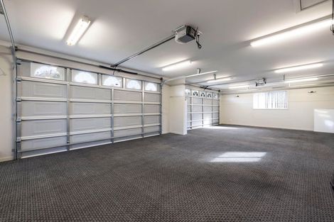 Photo of property in 28 The Esplanade, Huntington, Hamilton, 3210