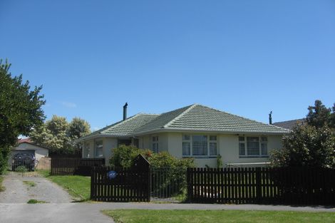 Photo of property in 6 Fitzroy Place, Bishopdale, Christchurch, 8053