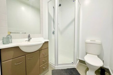 Photo of property in 10/11 Kingsway Avenue, Sandringham, Auckland, 1025