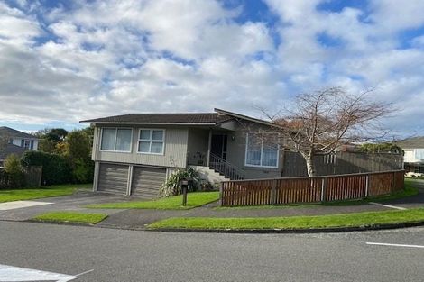 Photo of property in 70 Oriel Avenue, Tawa, Wellington, 5028