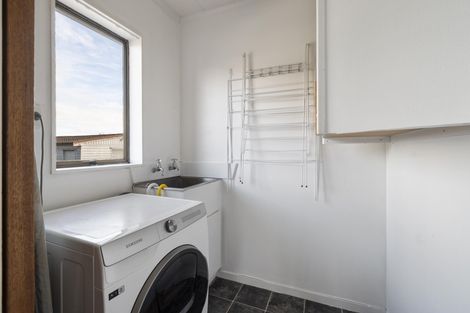 Photo of property in 23 Ferndale Place, Feilding, 4702