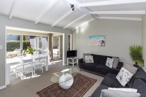 Photo of property in 4 Swindells Road, Waikuku Beach, 7473