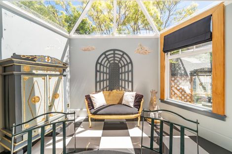 Photo of property in 24 Hobson Street, Thorndon, Wellington, 6011