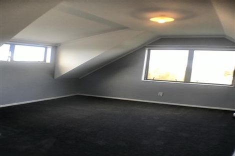 Photo of property in 1/36 Cyclarama Crescent, Massey, Auckland, 0614