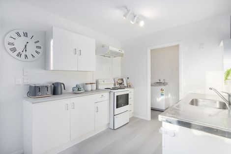 Photo of property in 52a Metcalfe Road, Ranui, Auckland, 0612