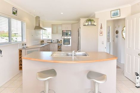 Photo of property in 93a Florence Avenue, Orewa, 0931