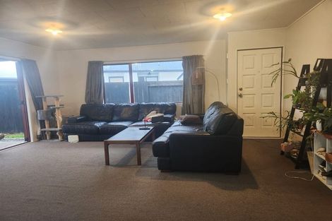 Photo of property in 13b Emery Place, Papamoa Beach, Papamoa, 3118