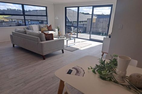 Photo of property in 25 Te Paea Avenue, Karaka, 2124