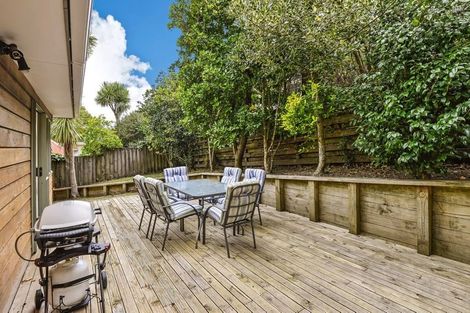 Photo of property in 2/4 Brian Avenue, Forrest Hill, Auckland, 0620