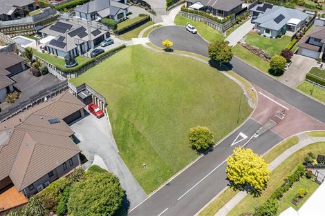 Photo of property in 6/675 Swanson Road, Swanson, Auckland, 0612