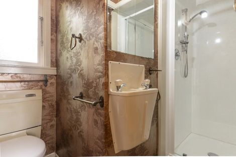 Photo of property in 18 Mere Road, Taupo, 3330