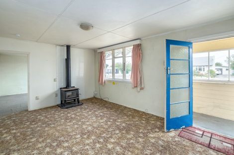 Photo of property in 1 Mckenzie Terrace, Carterton, 5713