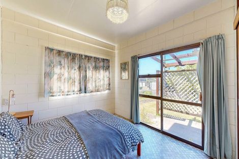 Photo of property in 117a Patuwai Drive, Whangamata, 3620