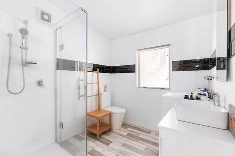 Photo of property in 5 Pukeko Lane, Brookfield, Tauranga, 3110