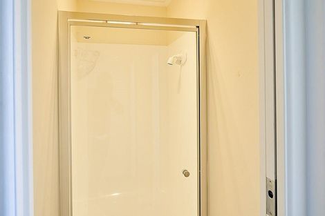 Photo of property in 4 Thomson Grove, Stokes Valley, Lower Hutt, 5019