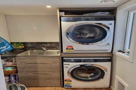 Photo of property in 257 Knowles Street, Mairehau, Christchurch, 8052