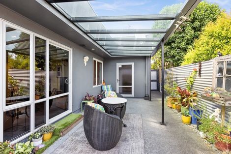 Photo of property in 6 Park Road, Greenmeadows, Napier, 4112