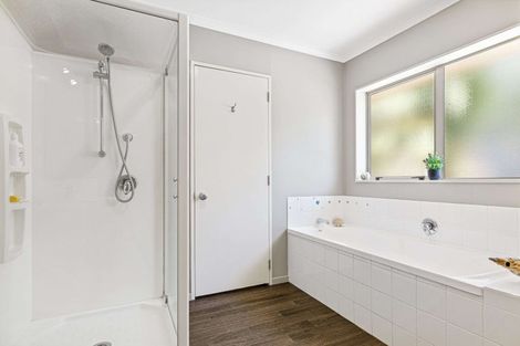 Photo of property in 37 Discovery Drive, Flagstaff, Hamilton, 3210