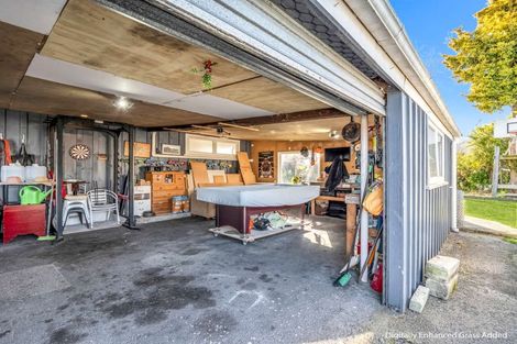 Photo of property in 37 Kawaha Point Road, Fairy Springs, Rotorua, 3015