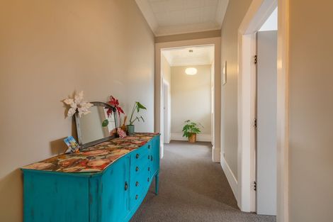 Photo of property in 5 Hargest Crescent, Saint Kilda, Dunedin, 9012