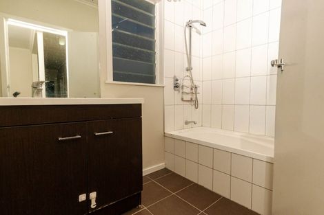 Photo of property in 57b Redoubt Road, Goodwood Heights, Auckland, 2105