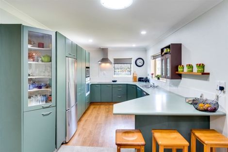 Photo of property in 83 Kensington Drive, Taradale, Napier, 4112