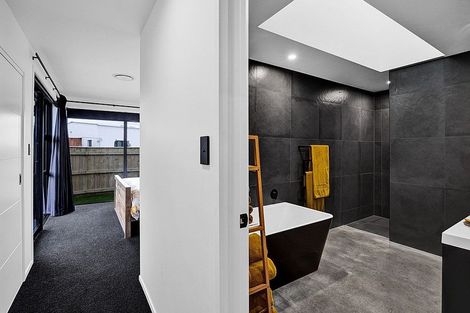 Photo of property in 51a Rata Street, Hawera, 4610