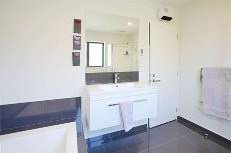 Photo of property in 87 Caulfield Avenue, Halswell, Christchurch, 8025