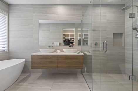 Photo of property in 98 Bushlake Way, Kingseat, Papakura, 2580