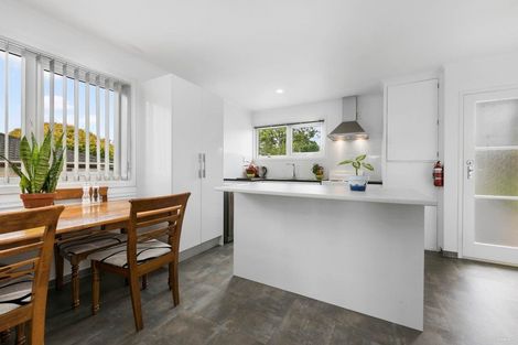 Photo of property in 4 Galilee Avenue, Red Hill, Papakura, 2110