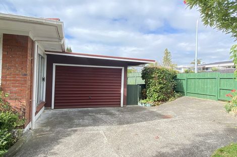Photo of property in 1/2 Poseidon Place, Half Moon Bay, Auckland, 2012
