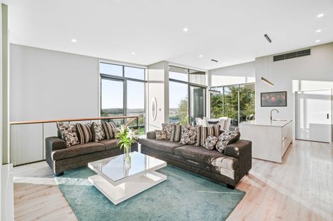 Photo of property in 13 Redmund Spur Road, Kennedys Bush, Christchurch, 8025