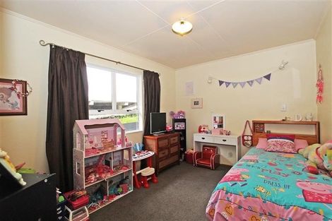 Photo of property in 37 Sowman Street, The Brook, Nelson, 7010