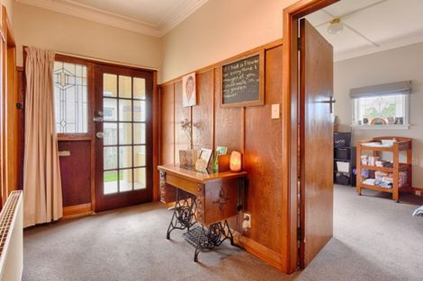 Photo of property in 3 Brown Street, Gore, 9710